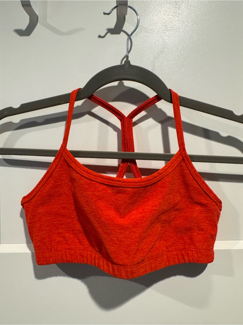 Beyond Yoga Red Spacedye™ Slim Racerback Bra